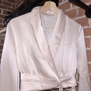 XXS Babaton Satin Blouse